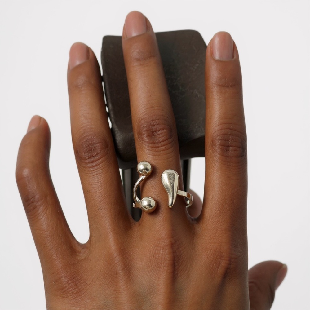 Stainless Steel Adjustable Open Ring – Modern Minimalist Design